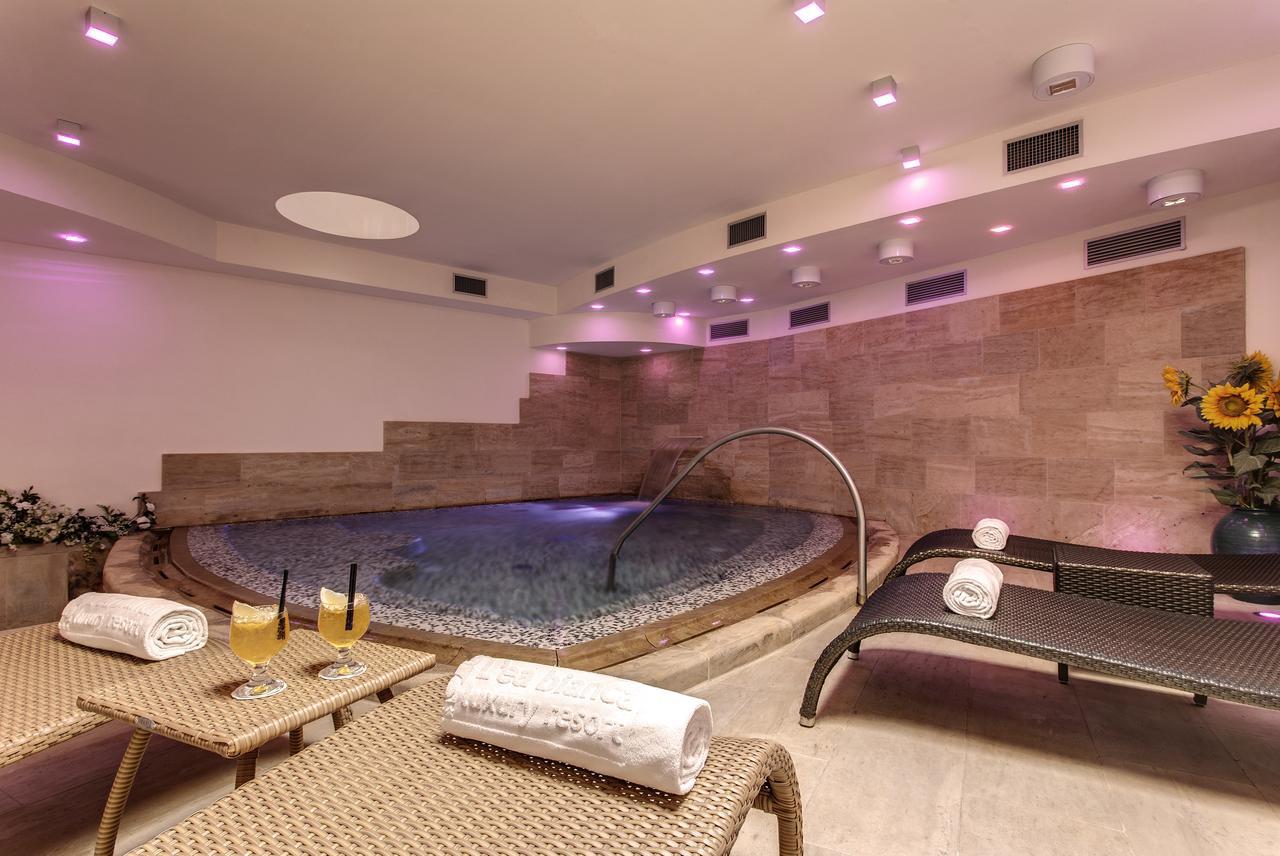 L'Ea Bianca Luxury Resort Baja Sardinia Eksteriør billede